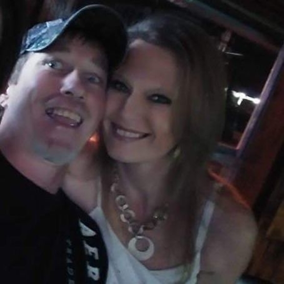 Meet your Posher, Christina - Picture 1 of 1